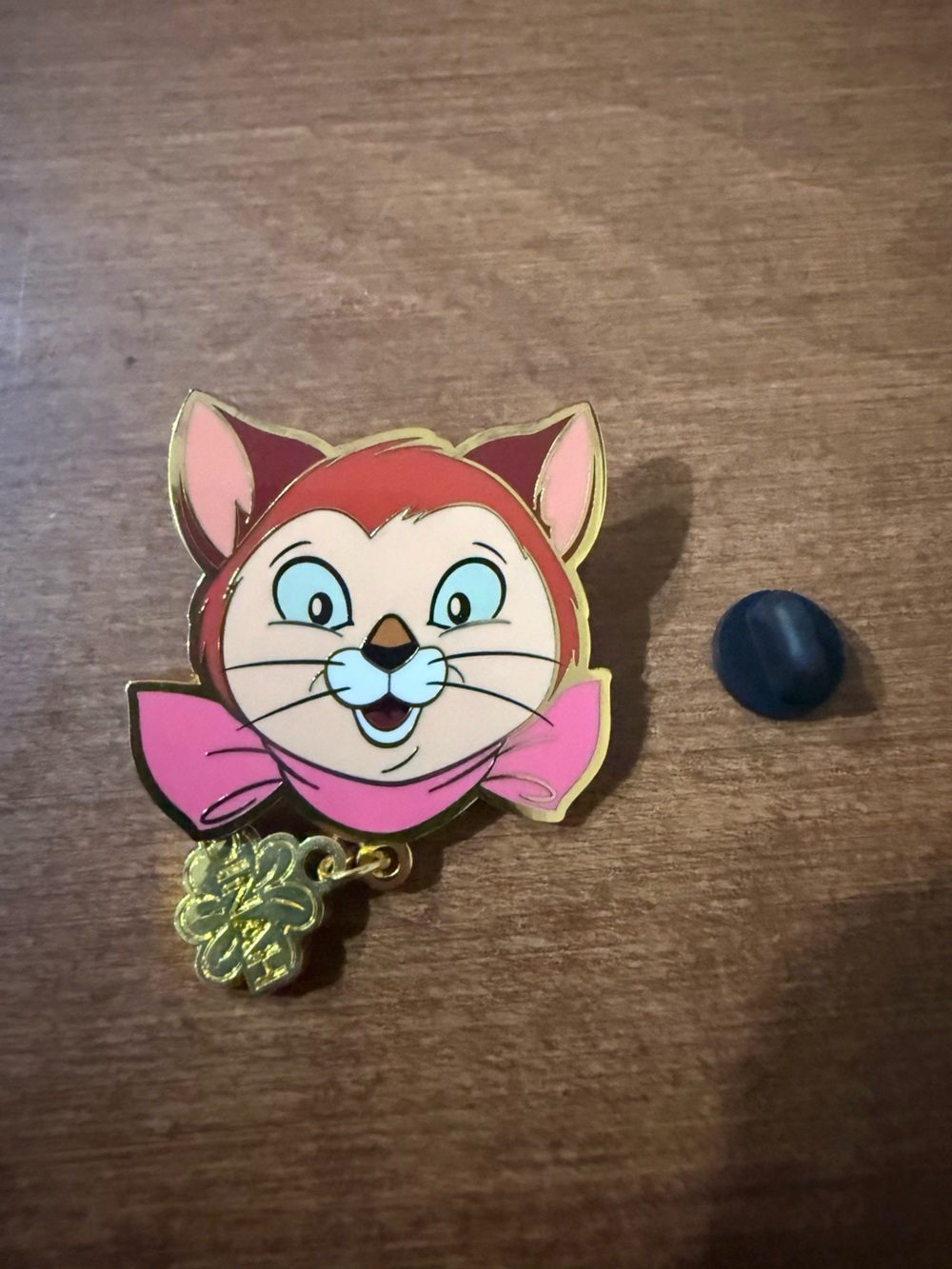 Boxlunch Dinah pin
